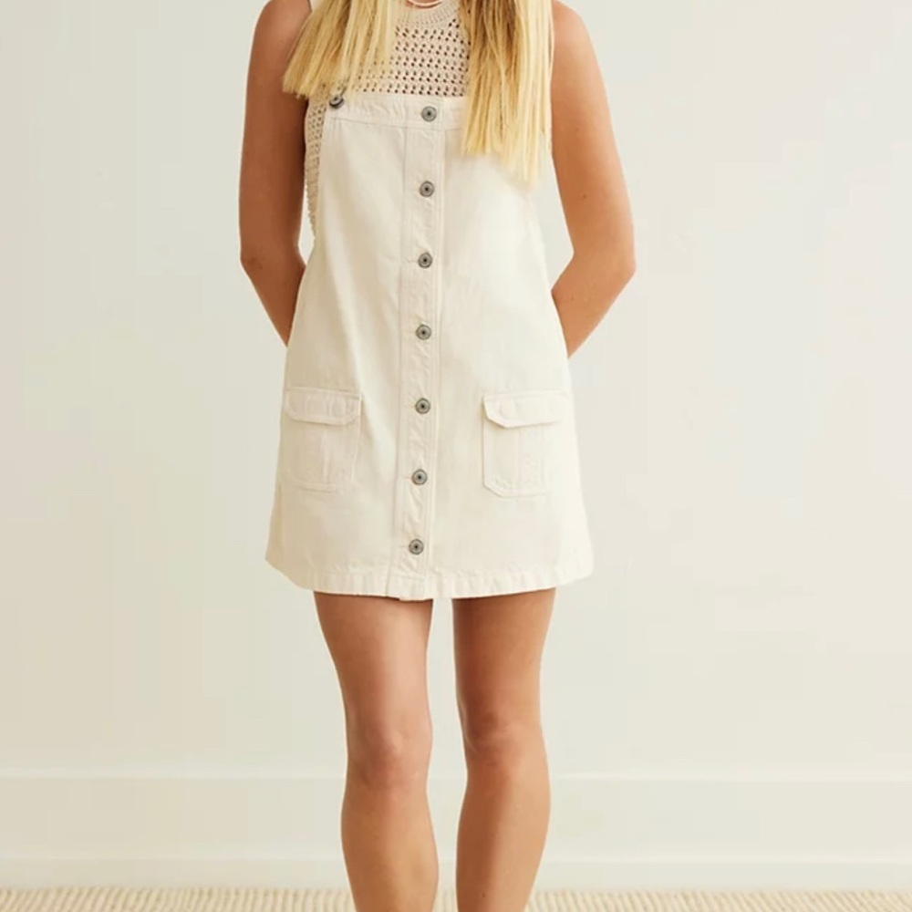 NWT AMERICAN EAGLE SKIRT OVERALL CREAM WHITE NEW MEDIUM 😍